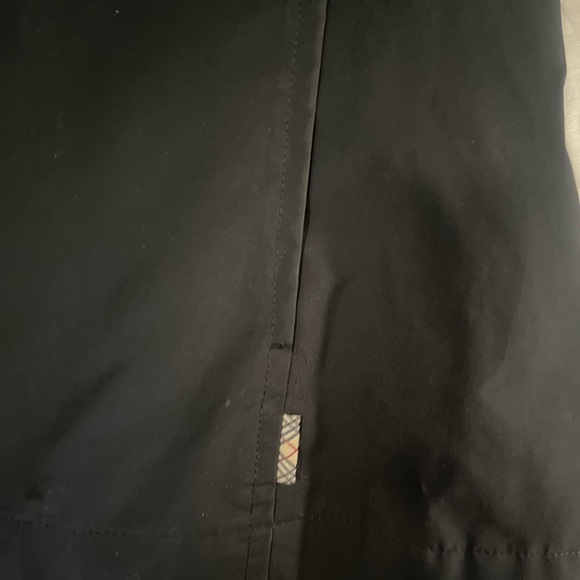 Burberry Black Trench Coat for Women - Picture 9 of 10